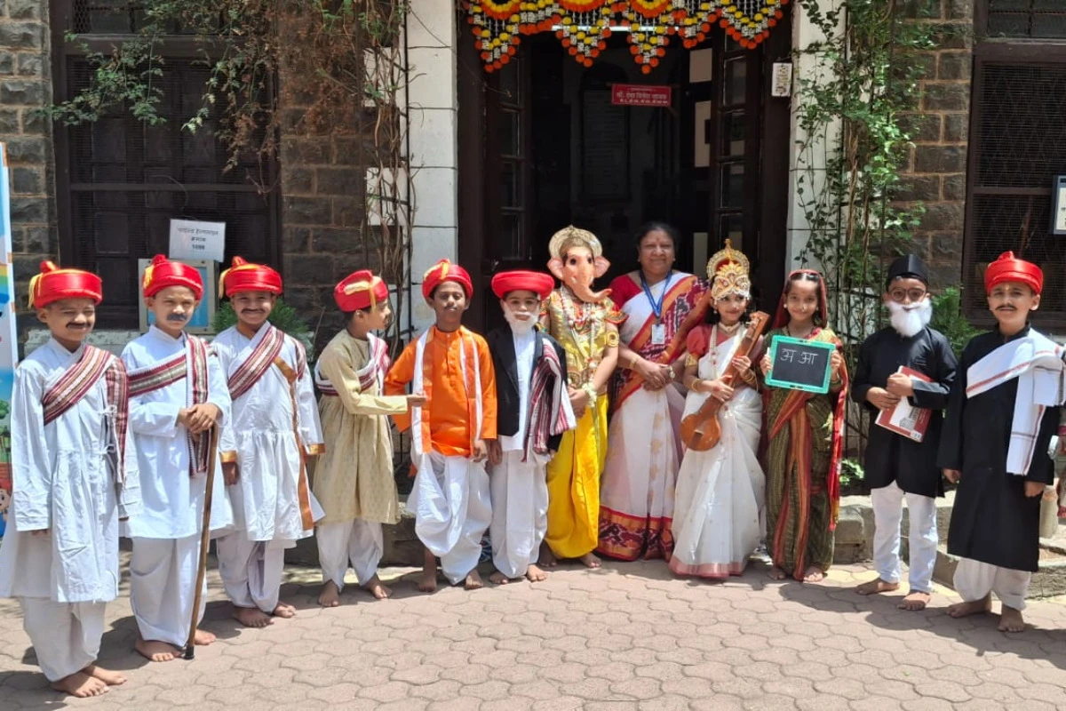 नवीन मराठी शाळेत प्रवेशोत्सव उत्साहात साजरा